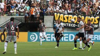Vasco desembarca em Manaus nesta quarta para enfrentar o Londrina na Arena da Amazônia