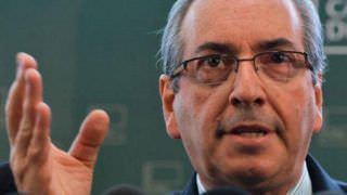 Cunha chama decisão de prendê-lo de "absurda"