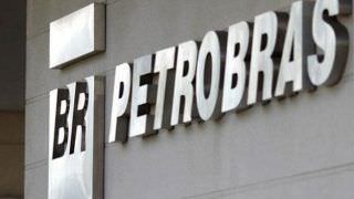 Ações da Petrobras sobem após anúncio de redução de preços de combustíveis