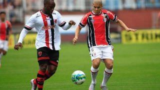 Joinville vence o Oeste e segue vivo na Série B