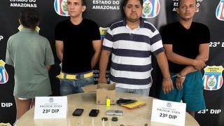 Três homens são presos e uma adolescente apreendida por envolvimento com o tráfico de drogas