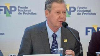 Prefeito Arthur Neto pede união dos municípios em assuntos relacionados ao transporte