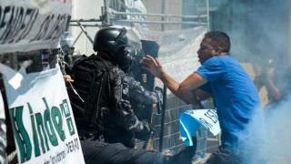 Protesto na Alerj terminou após quatro horas com confronto no centro do Rio