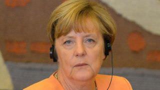 Merkel confirma que ataque em Berlim foi ato terrorista