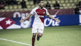 Com dois gols de Falcao, Monaco bate Nice e assume liderança isolada do Francês