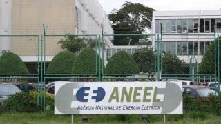 Prefeitura vai oficiar Aneel sobre indícios de irregularidade em postes