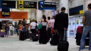 Movimento nos aeroportos foi tranquilo nesta terça-feira de Carnaval