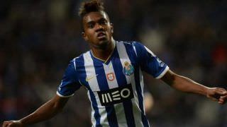 Porto anuncia ida de Kelvin para o Vasco por empréstimo de um ano