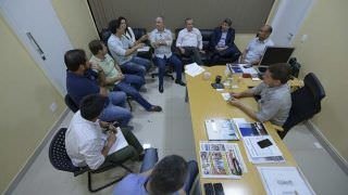 Prefeito em exercício reúne secretários para definir revitalização da malha viária do PIM e Centro Histórico