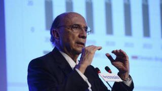 Meirelles diz que defasagem nos salários das mulheres acabará em até 20 anos