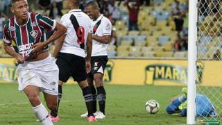 Fluminense vence Vasco por 2 a 0 e garante vaga na final do Carioca