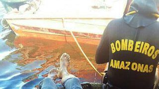 Copos de dois homens são resgatados no rio Negro, em Manaus