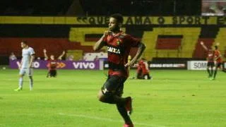 Com 3 de André, Sport vence Grêmio de virada e garante Corinthians na liderança