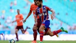 Bahia marca quatro gols em sete minutos e goleia Atlético-PR na Arena Fonte Nova