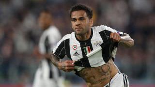 Daniel Alves brilha de novo, Juventus volta a bater o Monaco e vai à final