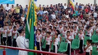 Polícia Militar forma novas turmas de alunos em Programa de Prevenção às Drogas