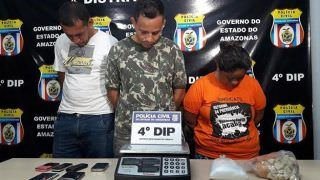 Trio é preso suspeito de tráfico de drogas na Zona Leste de Manaus