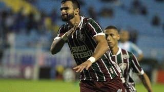 Avaí comete falhas, é atropelado pelo Fluminense e segue na lanterna