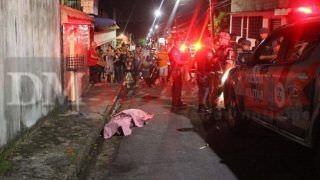 Criminosos metralham casa e executam homem com tiros de fuzil e de pistola no Zumbi