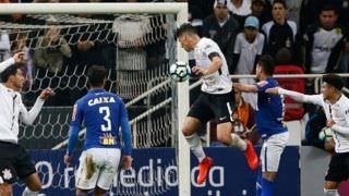 Carille supera seu 'professor' e Corinthians bate o Cruzeiro em casa
