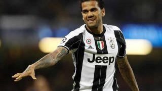 Após 'acordo mútuo', Juventus confirma saída de Daniel Alves