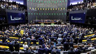 Câmara tenta mais uma vez votar reforma política