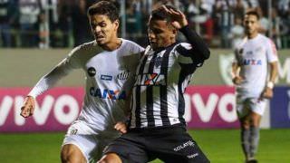 Vanderlei brilha, Santos marca no fim e derrota o Atlético-MG no Independência