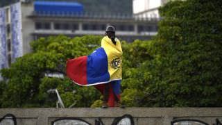 Ataques "terroristas" deixam 7 milhões de venezuelanos sem telefonia móvel