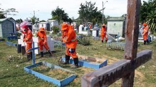 Prefeitura prepara cemitérios urbanos de Manaus para o Dia de Finados
