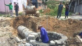 Prefeitura reforça obra de drenagem no bairro Cidade de Deus, Zona Norte de Manaus