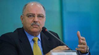 Crime organizado é maior ameaça contra sociedade brasileira, diz ministro