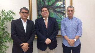 Governo do Amazonas revisará contratos em vigência da área de Saúde