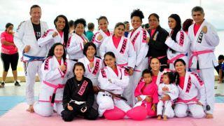 Com homenagem a ex-atleta, veteranas do jiu-jitsu realizam conscientização ao ‘Outubro Rosa’