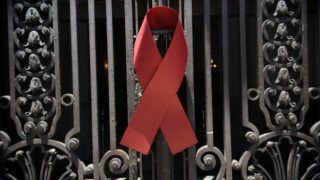 Câmara aprova sigilo sobre condição de pessoa com HIV e hepatites