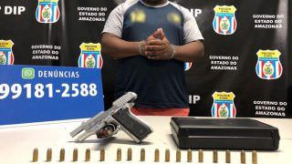 Pastor evangélico é preso com arma e munições no bairro Compensa, em Manaus