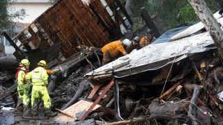 Chuvas na Califórnia deixam pelo menos 13 mortos