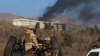 Homens armados atacam hotel de luxo na capital do Afeganistão