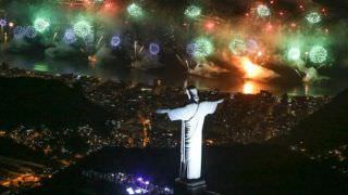 Festa da virada em Copacabana reuniu 2,4 milhões de pessoas