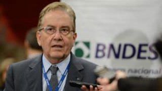 Presidente do BNDES depõe em investigação da PF sobre fundo de pensão Postalis