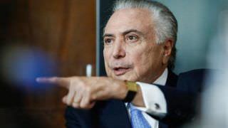 Temer vê dificuldade em aprovar reforma da Previdência depois de fevereiro