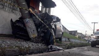 Homem morre ao ser atropelado por carro em calçada na Av. Djalma Batista, em Manaus