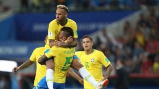 Brasil vence Sérvia sem sustos e vai às oitavas de final