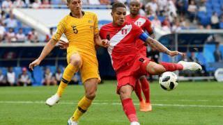 Eliminado, Peru vence Austrália que também dá adeus à Copa