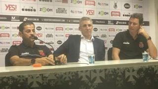 Alexandre Campello anuncia Alberto Valentim como novo técnico do Vasco