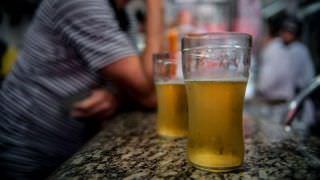 Estudo mostra ligação entre álcool e suicídio na faixa de 25 a 44 anos