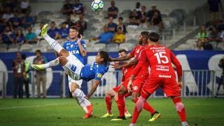 Cruzeiro e Internacional ficam no empate sem gols no Mineirão