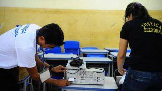 TSE define urna eletrônica e confirma 13 candidatos à Presidência