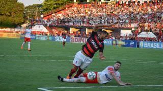 Atlético-GO e Vila Nova empatam e mantêm posições na Série B
