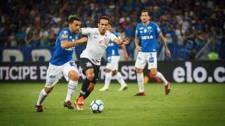 Cruzeiro vence Corinthians no Mineirão e abre vantagem na final da Copa do Brasil