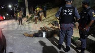 Homem é retirado à força de carro e morto com seis tiros na Zona Leste de Manaus